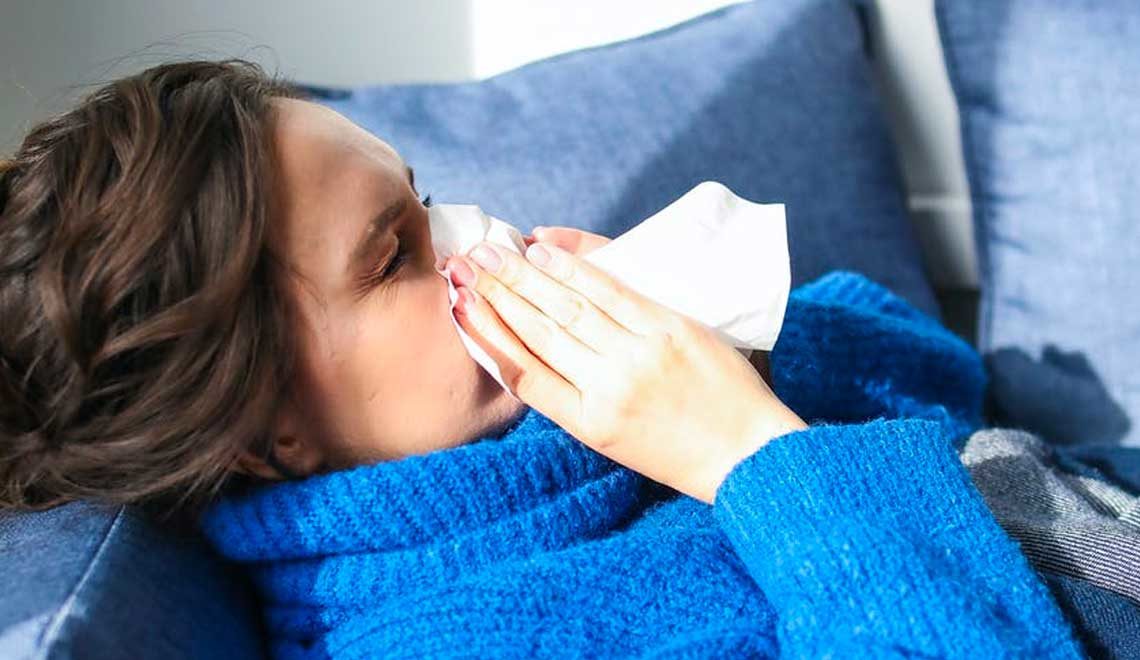 Come curare il raffreddore: i migliori prodotti in farmacia